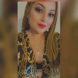 Meet your Posher, Gaby